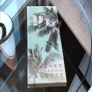 Urban Decay Beached Eyeshadow Palette